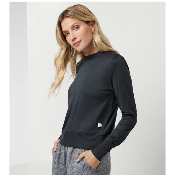 Vuori Women's Long Sleeve Tee - Dark Gray - Picture 16 of 16